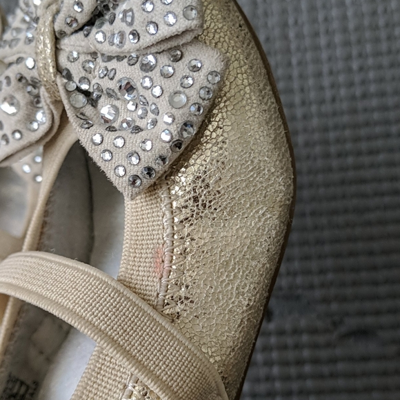 Stuart weitzman little girl shoes 5/ 21 Eur size - Picture 3 of 3